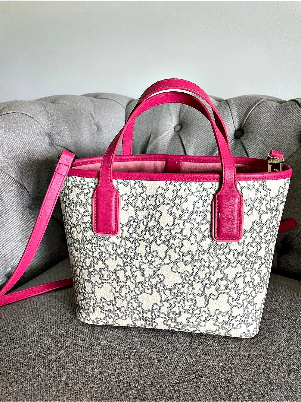 TOUS Patterned Tote Pink & White - Picture 3 of 11